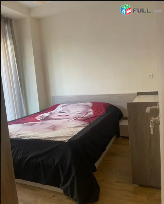 LA08380 Վարձով 3 սենյականոց բնակարան Վերին Անտառային փողոց , նորակառույց շենքում 