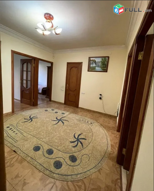 LA08407 Վարձով 3 սենյականոց բնակարան Սունդուկյան փողոցում 