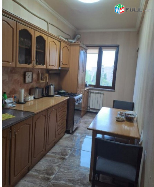 LA08447 Վարձով 3 սենյականոց բնակարան Դավթաշեն 2-րդ թաղամաս