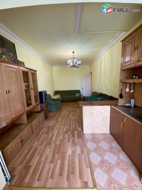 LA08457 Վարձով 2 սենյականոց բնակարան Բաղրամյան, Կամոյի դպրոցի մոտ 