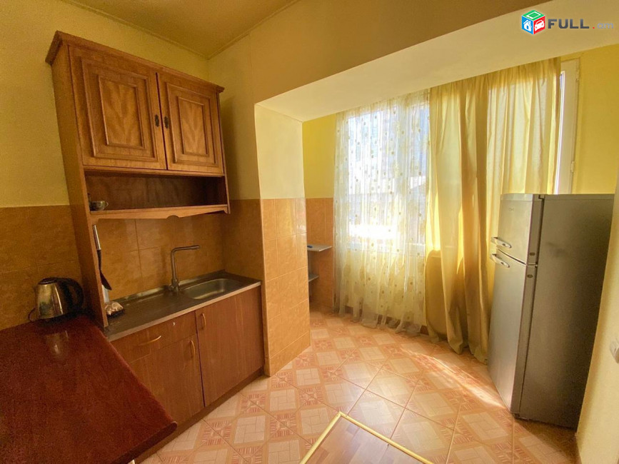 LA08457 Վարձով 2 սենյականոց բնակարան Բաղրամյան, Կամոյի դպրոցի մոտ 