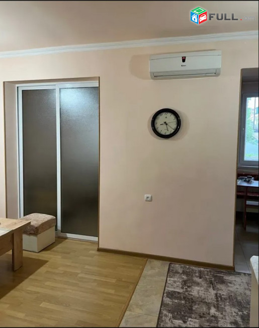 LA08482 Վարձով 2 սենյականոց բնակարան Վաղարշյան փողոցում 
