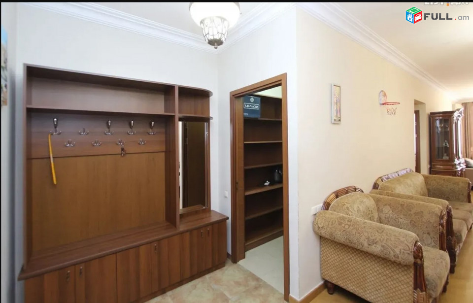 LA08506 Վարձով 3 սենյականոց բնակարան Սայաթ Նովա , նորակառույց շենք 
