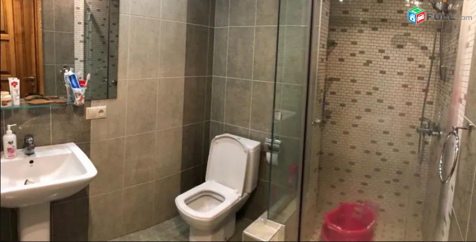 LA08552 Վարձով 3 սենյականոց բնակարան  Մհեր Մկրտչյան փողոց , նորակառույց շենքում