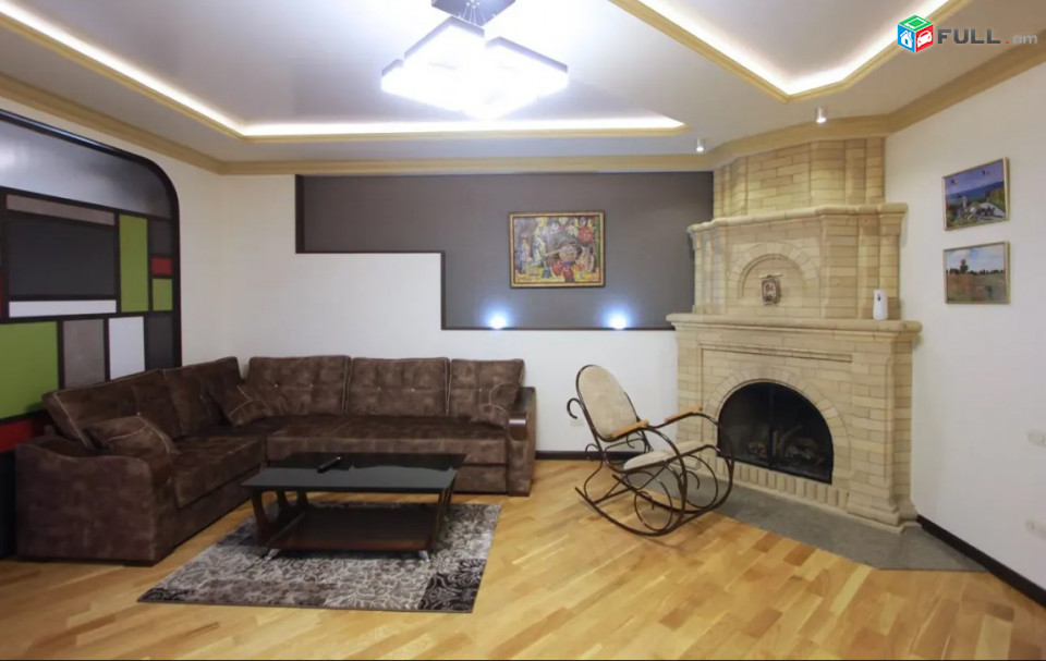 LA08565 Օրավարձով 3 սենյականոց բնակարան Սայաթ-Նովայի պողոտայում