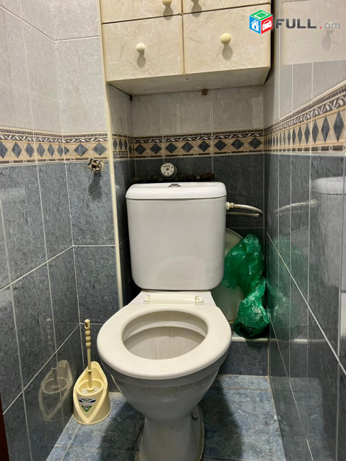 LA08577 Վարձով 3 սենյականոց բնակարան Մամիկոնյան փողոցում 