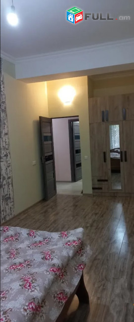LA08598 Վարձով 2 սենյականոց բնակարան Շինարարների փողոց , նորակառույց 