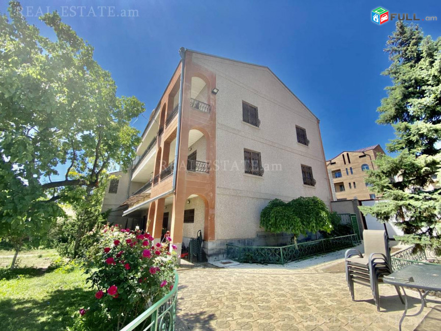 LA08630 Վարձով 8 սենյակնաոց  3 հարկանի քարե տուն Նոյ Թաղամաս 