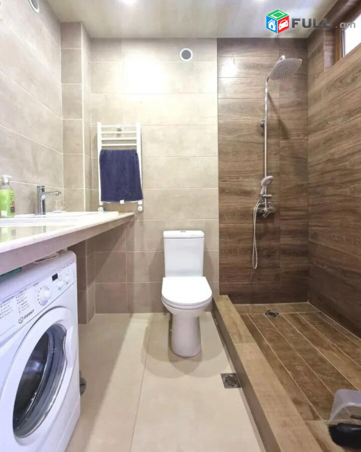 LA08634 Վարձով 3 սենյականոց բնակարան Նաիրի Զարյան փողոցում 