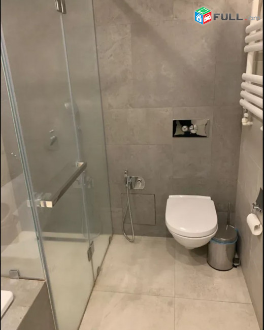 LA08641 Վարձով 3 սենյականոց բնակարան Լվովյան փողոցում 