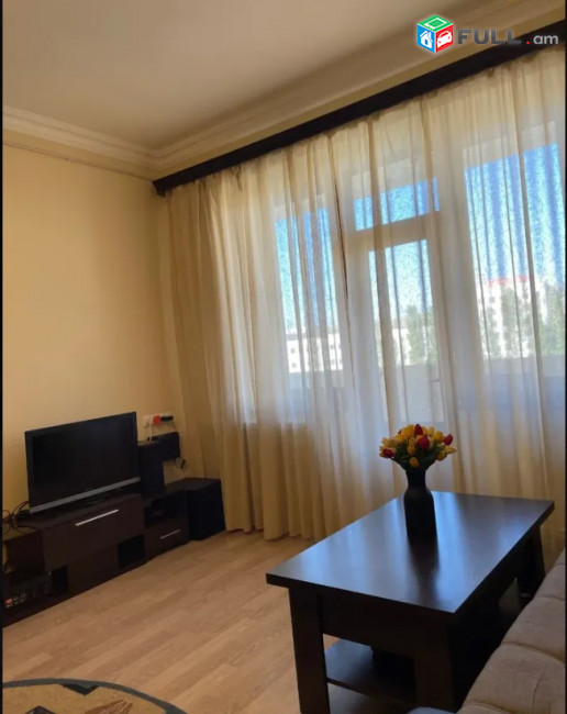 LA08644 Վարձով 3 սենյականոց բնակարան Անաստաս Միկոյան փողոց , նորակառույց շենք