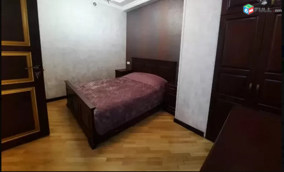 LA08646 Վարձով 3 սենյականոց  բնակարան  Ծիծեռնակաբերդի խճուղի,նորակառույց շենքում,