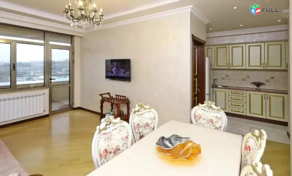 LA08646 Վարձով 3 սենյականոց  բնակարան  Ծիծեռնակաբերդի խճուղի,նորակառույց շենքում,