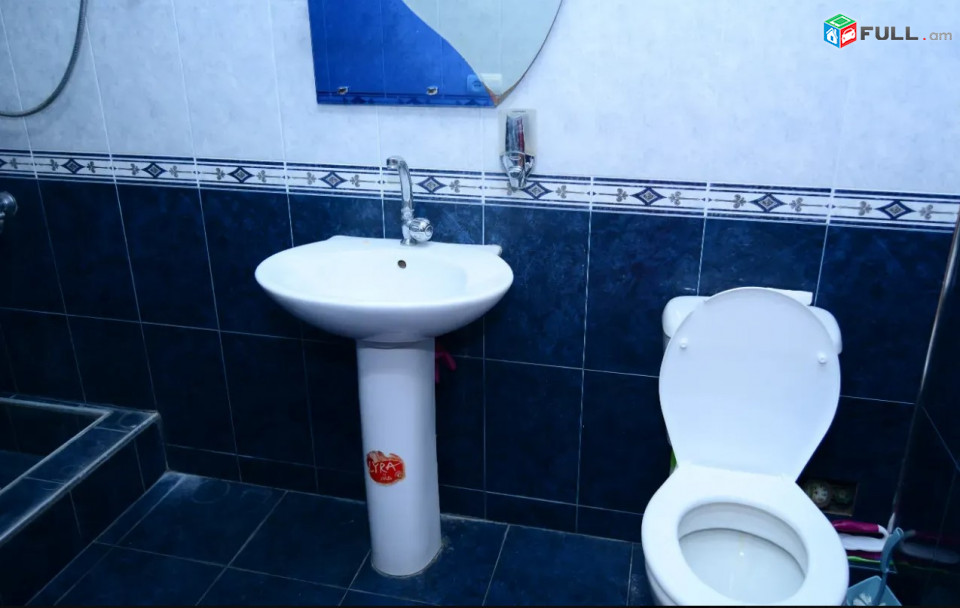 LA08693 Վարձով 3 սենյականոց բնակարան Արցախի փողոցում