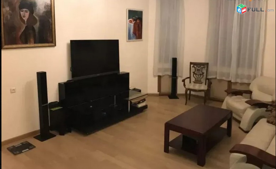 LA08701 Օրավարձով  2 հարկանի 8 սենյականոց  առանձնատուն Դավիթ Բեկի փողոցում Էրեբունիում,