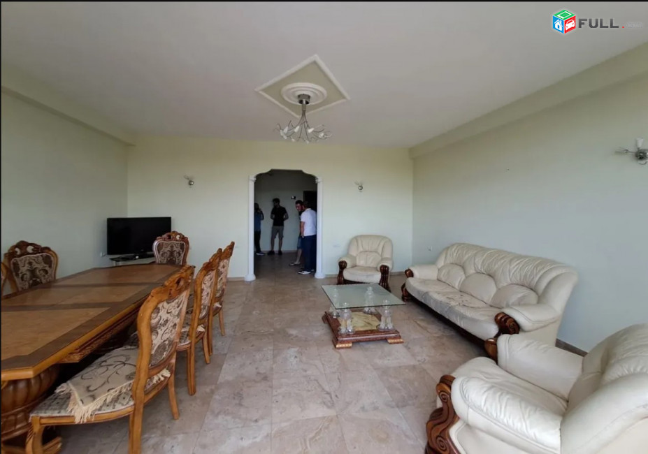 LA00541 Վարձով  4 սենյականոց բնակարան  Այգեձորի փողոց , նորակառույց շենքում