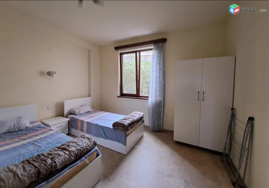 LA00541 Վարձով  4 սենյականոց բնակարան  Այգեձորի փողոց , նորակառույց շենքում