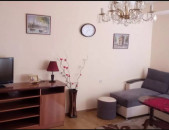  LA05074 Վարձով 1 սենյականոց բնակարան Ամիրյան փողոցում