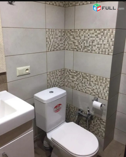 LA08723 Վարձով 2 սենյականոց բնակարան Նալբանդյան փողոցում