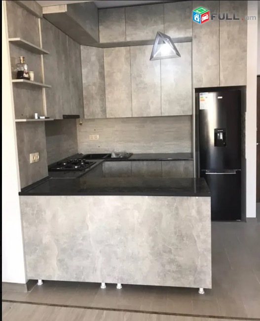 LA08739 Վարձով 3 սենյականոց բնակարան Տիգրան Պետրոսյանի փողոց , նորակառույց շենքում 