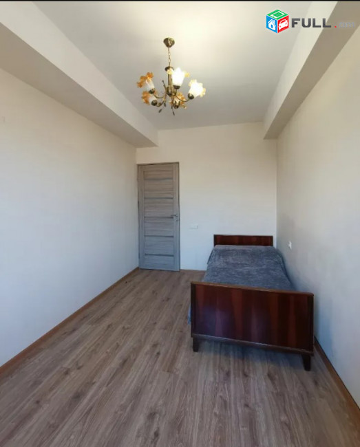 LA08762 Վարձով 3 սենյականոց բնակարան Արցախի պողոտայում