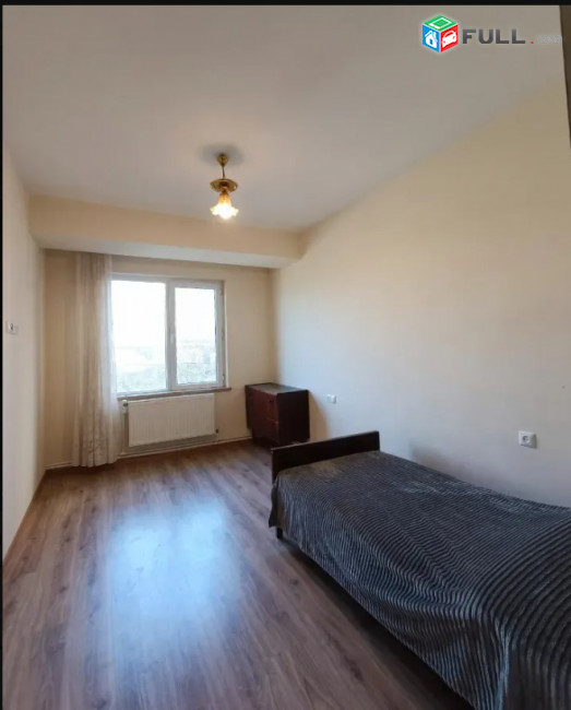 LA08762 Վարձով 3 սենյականոց բնակարան Արցախի պողոտայում