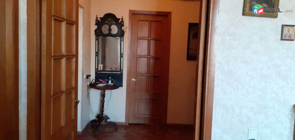 LA08764 Վարձով 3 սենյականոց բնակարան Տիգրան Մեծ , Հ. Հ հրապարակի հարևանությամբ