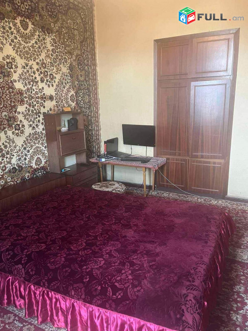 LA08764 Վարձով 3 սենյականոց բնակարան Տիգրան Մեծ , Հ. Հ հրապարակի հարևանությամբ