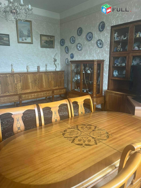 LA08764 Վարձով 3 սենյականոց բնակարան Տիգրան Մեծ , Հ. Հ հրապարակի հարևանությամբ