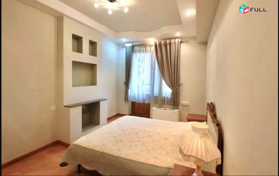 LA08822 Օրավարձով 3 սենյականոց բնակարան Հյուսիսային պողոտա , նորակառույց շենքում