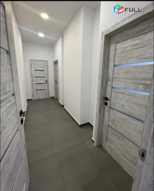 LA08828  Վարձով 3 սենյականոց բնակարան Սարյան փողոց , նորակառույց շենք