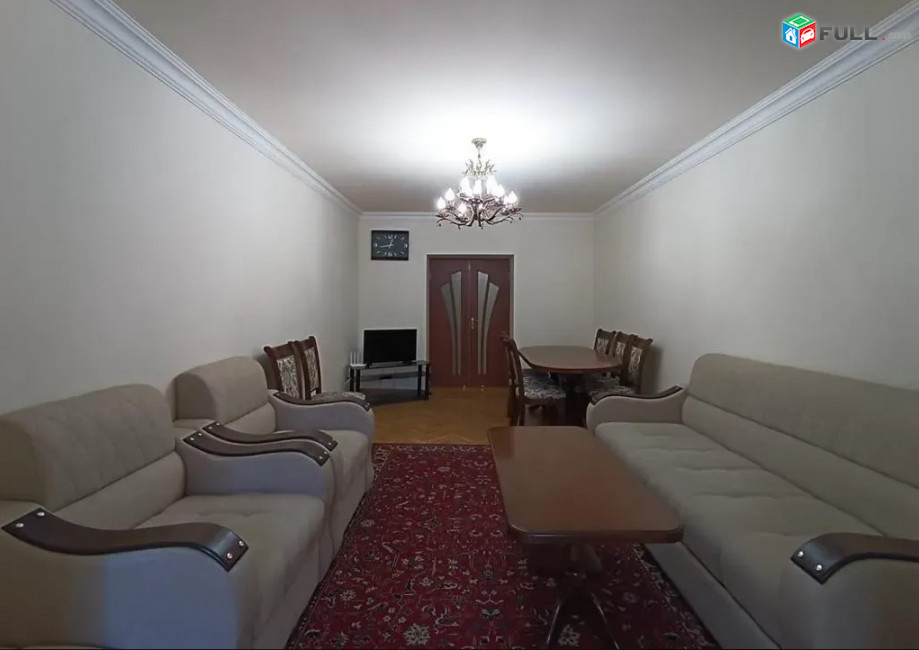 LA08831 Վարձով 3 սենյականոց բնակարան Մամիկոնյանց փողոցում
