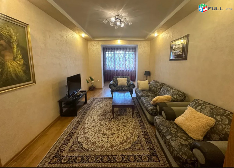 LA08832 Վարձով 3 սենյականոց բնակարան Արամ Խաչատրյան , Սլավոնական համալսարանի մոտ
