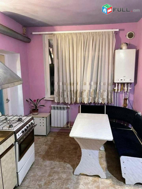 LA08842  Վարձով 2 սենյականոց բնակարան Սարյան փողոցում