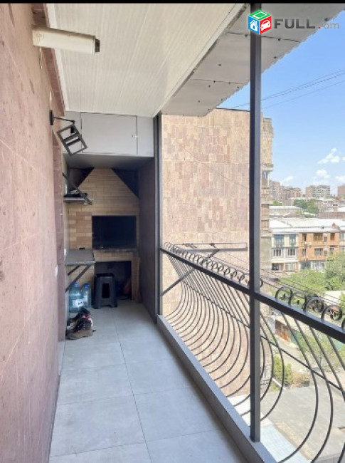 LA08835 Վարձով 3 սենյակնաոց բնակարան Վահրամ Փափազյան փողոցում