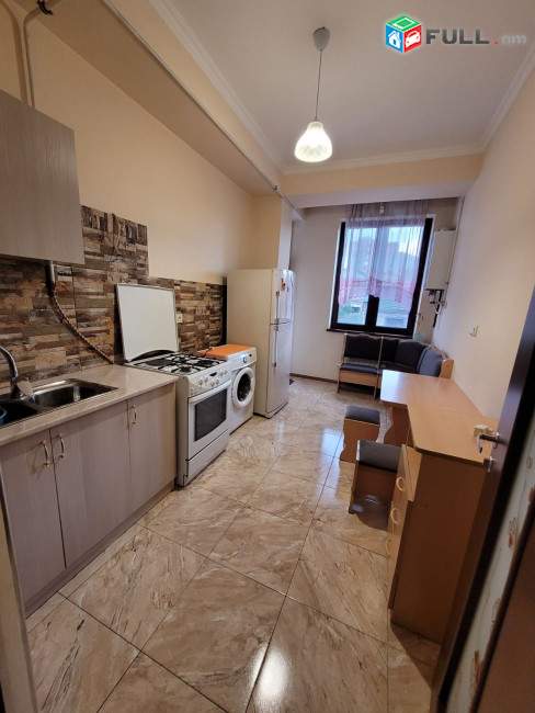 LA08843 Վարձով 3 սենյականոց բնակարան Մարշալ Խուդյակովի փողոց , նորակառույց շենք