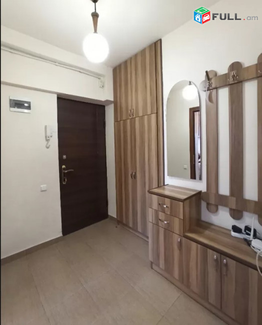 LA08857 Վարձով 2 սենյականոց բնակարան Թումանյան փողոցում