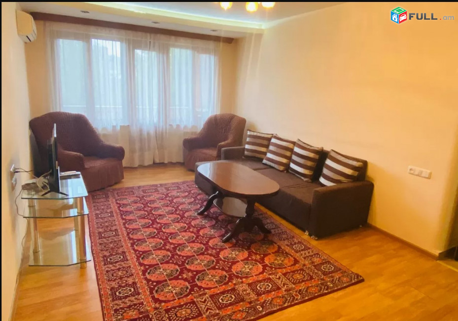 LA08857 Վարձով 2 սենյականոց բնակարան Թումանյան փողոցում