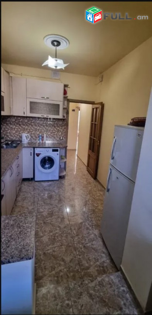 LA08910 Վարձով 2 սենյականոց բնակարան Մառի փողոց , 5 -րդ Մասիվ 