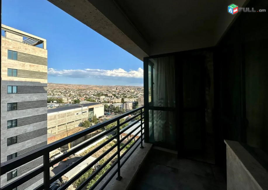 LA08911 Վարձով 3  սենյականոց բնակարան  Էրեբունու փողոց, նորակառույց շենքում