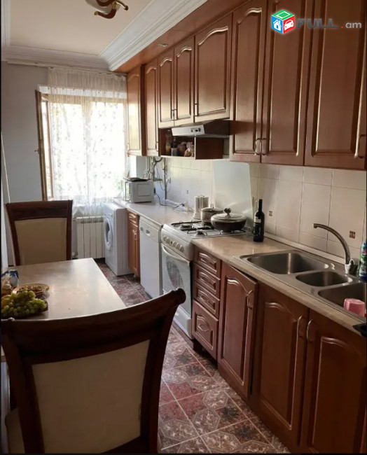 LA08954  Վարձով 3 սենյականոց բնակարան Տիգրան Պետրոսյան փողոց , Դավթաշեն