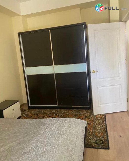 LA08951  Վարձով 3 սենյականոց բնակարան Անտառային փողոց , նորակառույց շենք