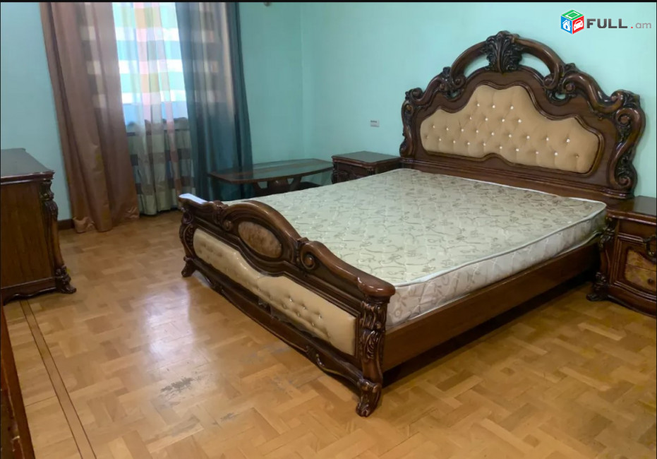 LA08999 Վարձով 5 սենյականոց բնակարան  Հովհաննես Թումանյանի փողոց , նորակառույց շենքում