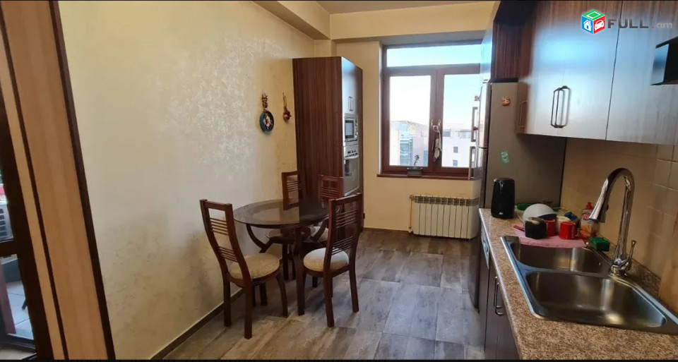 LA09005 Վարձով 4 սենյականոց բնակարան նորակառույց շենքում Սոսեի փողոցում