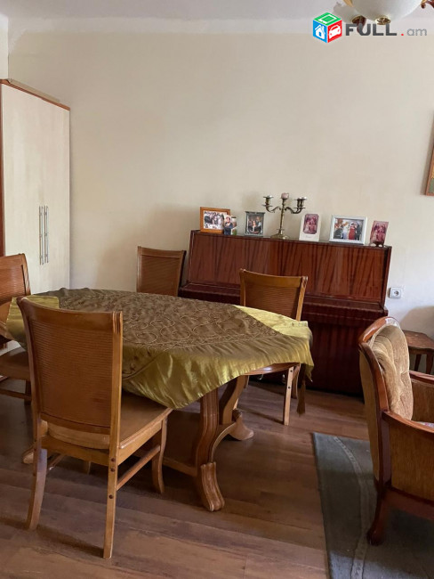 LA09011 Վարձով 1 սենյականոց բնակարան Մոսկովյան փողոց , Մոնամի ծաղկի խանութի մոտ
