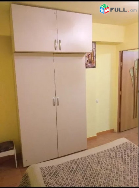 LA09056 Վարձով 2 սենյականոց բնակարան Նաիրի Զարյան փողոցում 