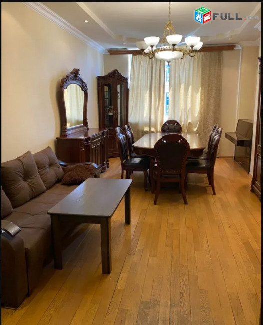 LA09062 Վարձով 3 սենյականոց բնակարան Ռոստոմի փողոց , նորակառույց շենքում 
