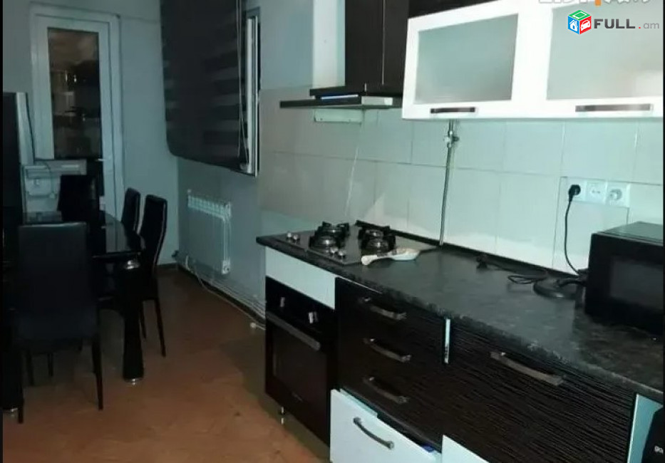 LA09140 Վարձով 3 սենյականոց բնակարան Առնո Բաբաջանյան