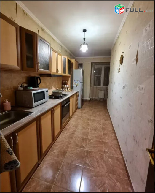 LA09143 Վարձով 4 սենյականոց բնակարան Զորավար Անդրանիկի փողոց , Տաշիր պիցցայի հարևանությամբ