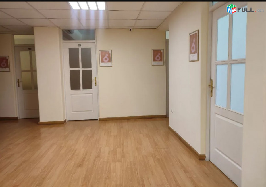 LA09158 Վարձով 650 քմ.Գրասենյակային տարածք Մովսես Խորենացու փողոց,կենտրոնում